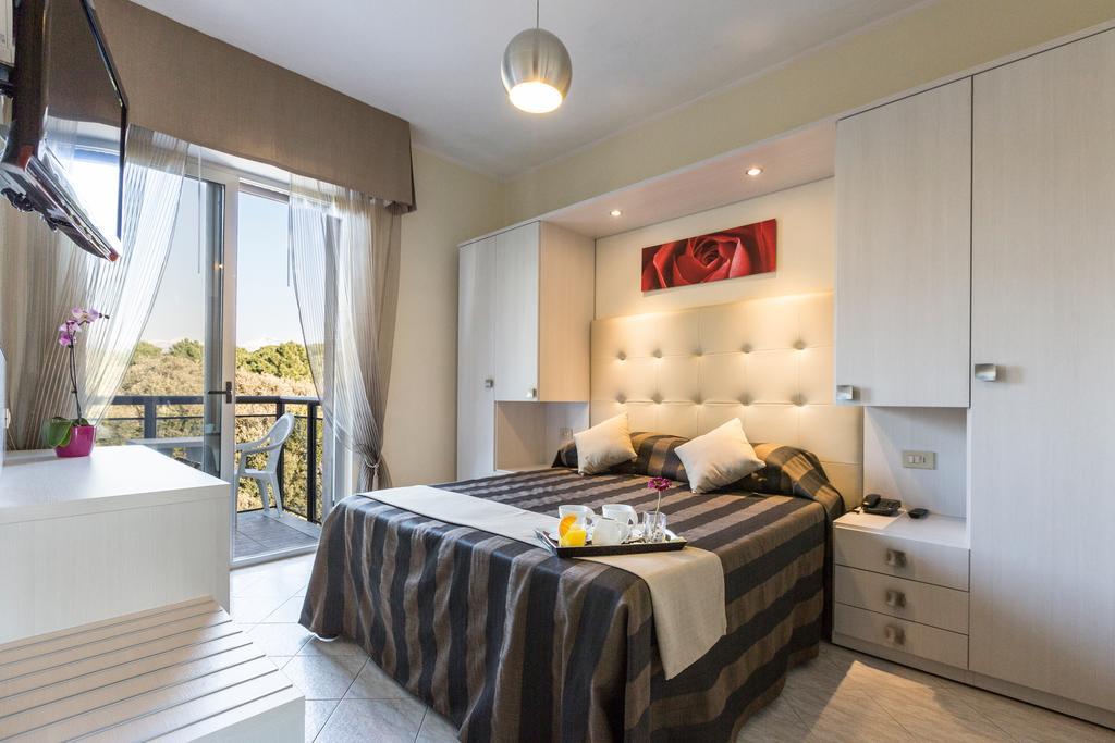 Hotel King Marina di Pietrasanta Quarto foto